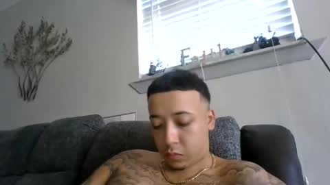 CHINO online show from March 9, 2025, 4:44 pm