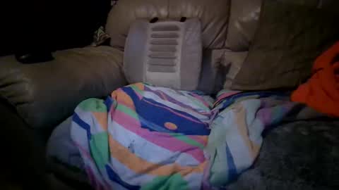 chippy70 online show from April 10, 2026, 3:56 am