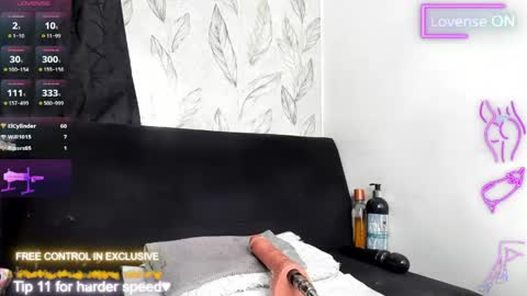 chiquihornymature online show from April 21, 2026, 10:12 pm