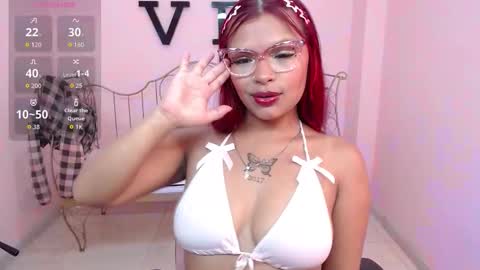  Cloe  online show from March 17, 2026, 2:27 am