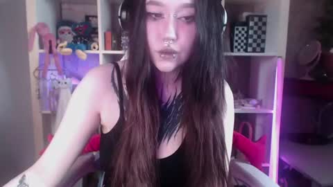 chloe_crystall_killer online show from June 30, 2026, 10:49 am