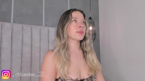 Chloe online show from January 20, 2025, 1:42 pm