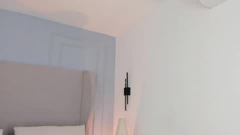 Snapshot of chloe_dee_ chatting on June 5, 2026, 12:44 pm Chloe online show from June 5, 2026, 12:44 pm