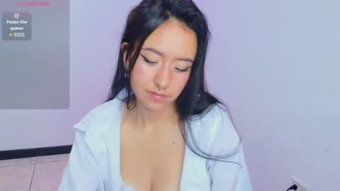 Snapshot of chloe_desire11 chatting on August 5, 2026, 10:51 am chloe_desire11 online show from August 5, 2026, 10:51 am