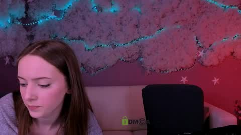 chloe_ley online show from March 25, 2026, 8:37 pm