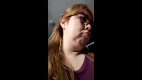 Snapshot of chloe_prg chatting on May 27, 2026, 4:20 am chloe_prg online show from May 27, 2026, 4:20 am
