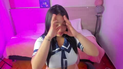 chloe_stark_ online show from May 14, 2026, 11:39 am