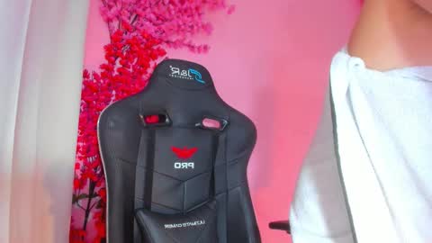 Snapshot of chloe_sweet7 chatting on December 22, 2025, 3:25 am Chloe Miller online show from December 22, 2025, 3:25 am