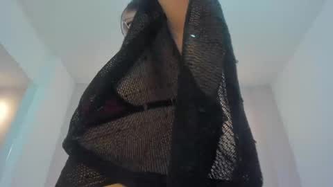Snapshot of chloe_thomsoon chatting on April 23, 2026, 11:42 am chloe_thomsoon online show from April 23, 2026, 11:42 am