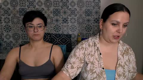 Eva and Sandra online show from February 8, 2025, 7:38 pm