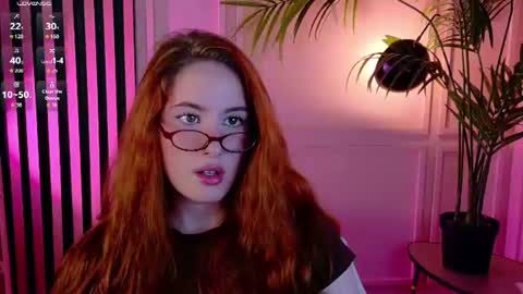 Snapshot of chloeaster chatting on June 28, 2026, 10:05 pm Chloe online show from June 28, 2026, 10:05 pm