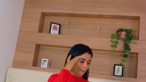 chloebenet online show from March 21, 2026, 3:44 am