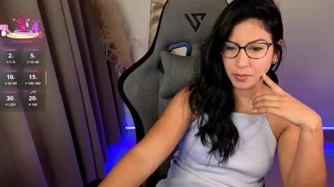 Chloe online show from May 9, 2026, 11:04 am
