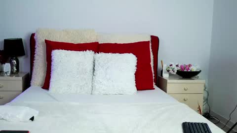 Snapshot of chloecheryy chatting on June 1, 2026, 4:03 am Chloe online show from June 1, 2026, 4:03 am
