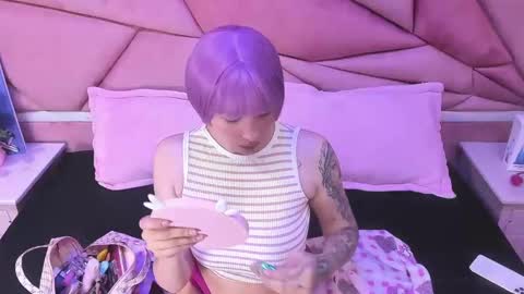 ChloeeThompson online show from March 7, 2025, 3:19 am