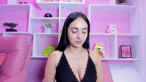 Chloe online show from February 27, 2026, 11:21 am