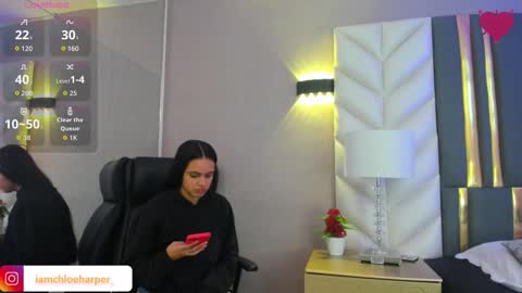  Chloe Harper  online show from March 20, 2026, 11:37 am