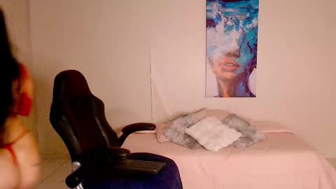 Melisa online show from November 15, 2025, 11:40 am