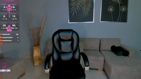 Snapshot of chloemanson chatting on December 30, 2024, 11:49 pm Chloe OF chloemanson online show from December 30, 2024, 11:49 pm