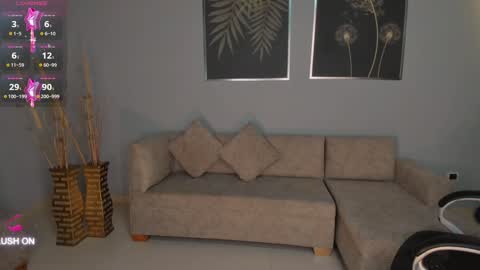 Snapshot of chloemanson chatting on January 28, 2025, 2:43 am Chloe OF chloemanson online show from January 28, 2025, 2:43 am