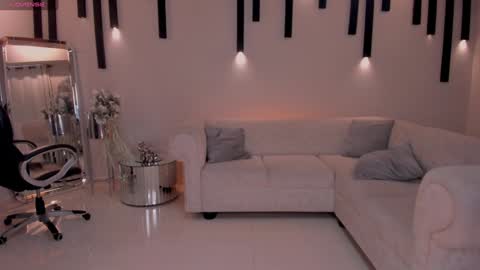 Snapshot of chloemanson chatting on February 5, 2025, 8:25 pm Chloe OF chloemanson online show from February 5, 2025, 8:25 pm