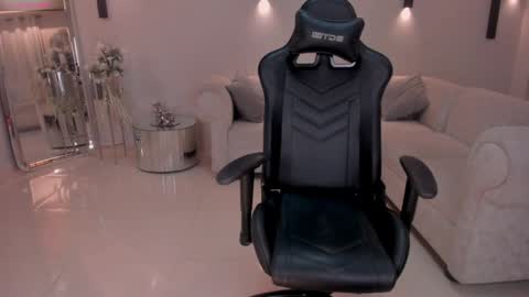 Snapshot of chloemanson chatting on February 8, 2025, 8:32 pm Chloe OF chloemanson online show from February 8, 2025, 8:32 pm