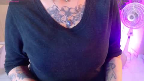 Chloe rosse online show from September 25, 2025, 1:20 am