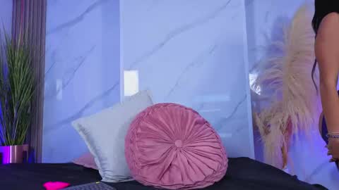 Snapshot of chlooee_ chatting on June 6, 2026, 3:33 am Chlooe online show from June 6, 2026, 3:33 am