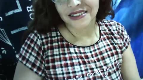 chochohot45 online show from January 4, 2025, 1:10 am