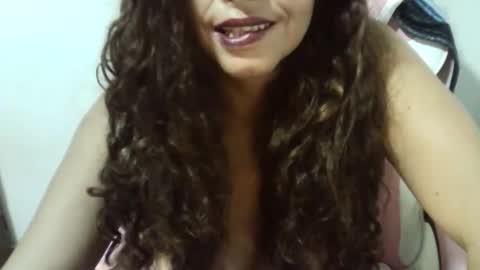 chochohot45 online show from January 28, 2025, 7:11 am