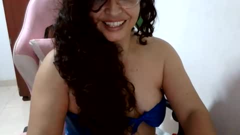 chochohot45 online show from June 8, 2026, 9:15 pm