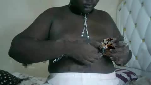 Paula online show from December 21, 2025, 10:55 am