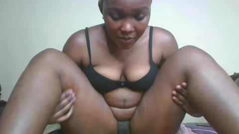 Snapshot of choco_baeb chatting on January 25, 2025, 2:47 pm nei online show from January 25, 2025, 2:47 pm