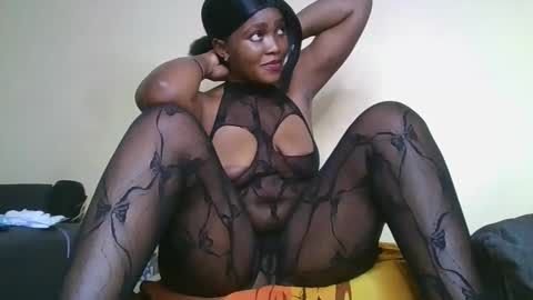 Snapshot of choco_baeb chatting on February 24, 2025, 8:36 pm nei online show from February 24, 2025, 8:36 pm