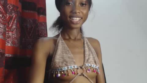 choco_petitqueen online show from December 26, 2024, 7:24 am