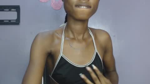 choco_petitqueen online show from January 12, 2025, 6:16 pm