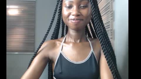 choco_petitqueen online show from November 6, 2025, 6:58 am