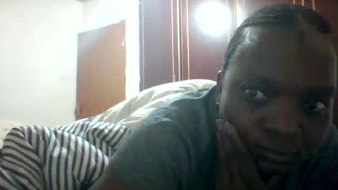 Snapshot of chocobabe002 chatting on May 3, 2026, 2:17 am chocobabe002 online show from May 3, 2026, 2:17 am
