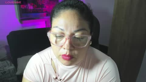 chocobunny_1 online show from May 16, 2026, 12:29 am