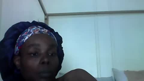 Snapshot of chocolatedrop_ chatting on June 4, 2026, 3:40 pm chocolatedrop_ online show from June 4, 2026, 3:40 pm