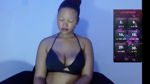 chocolatemilkebony online show from March 1, 2025, 7:08 am