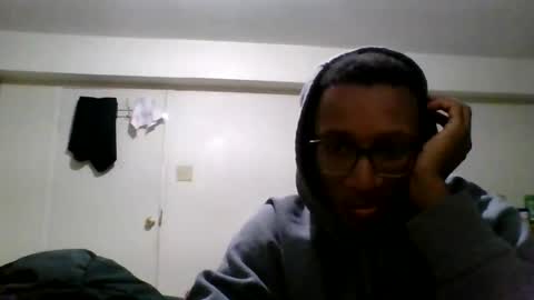Chocolatinhermoso online show from May 11, 2026, 12:27 am