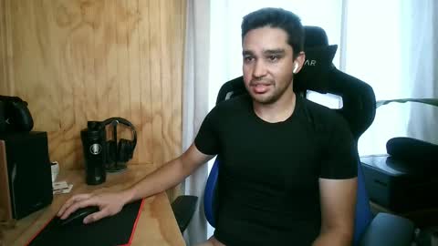 chocomate online show from April 13, 2026, 2:11 pm