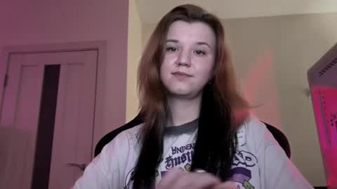 Lissa online show from April 20, 2026, 7:15 pm