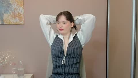 Cassandra online show from April 5, 2026, 5:04 am