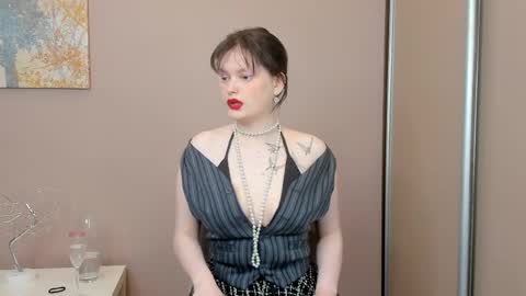 Cassandra online show from April 9, 2026, 6:19 am