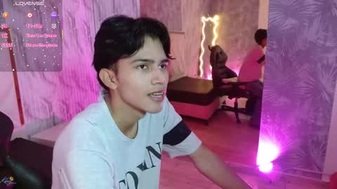chos_tay online show from June 6, 2026, 11:48 am