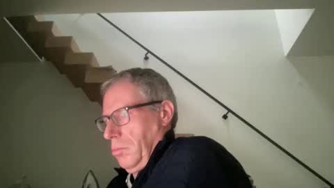 choupipat1 online show from November 6, 2025, 3:24 pm