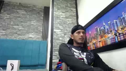 chris_dick2 online show from March 19, 2026, 4:27 am