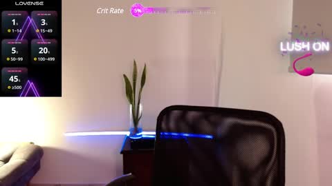 cris         Twitter magnum101010 insta magnumc20 online show from February 25, 2025, 12:45 pm